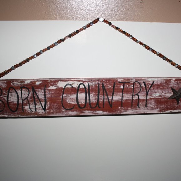 Born Country Plaque - Picture 3 of 6